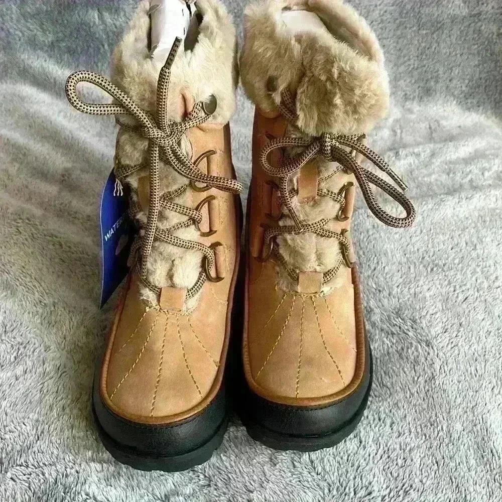 Jambu Northgate Faux Fur Trim Boot in Tan Size 6 NIB